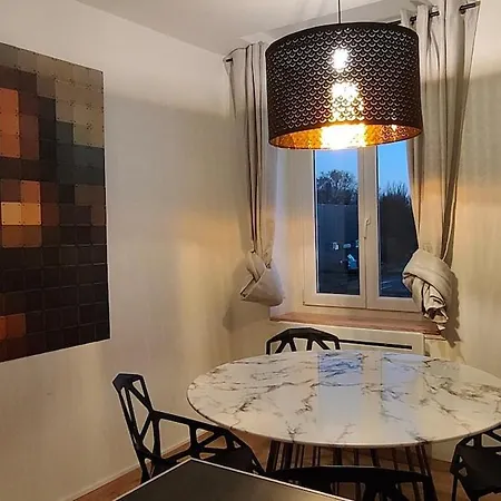 Mona Lisa Apartment Sallaumines
